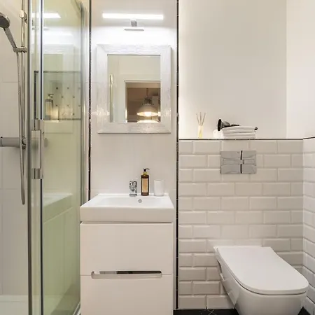 Apartman Rent Like - Zlota 6 *